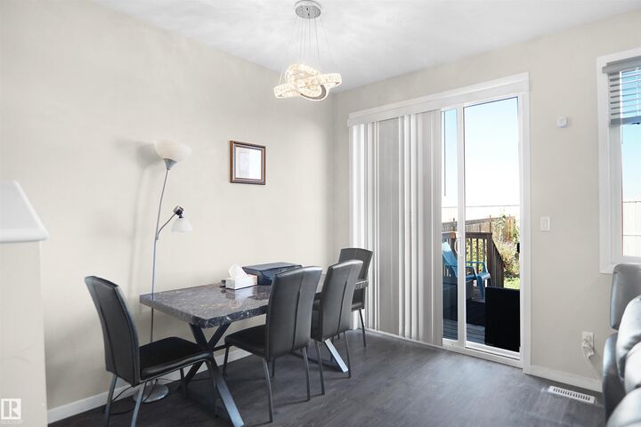 Property Photo: 671 Eagleson Crescent NW NW AB T6M 0V7