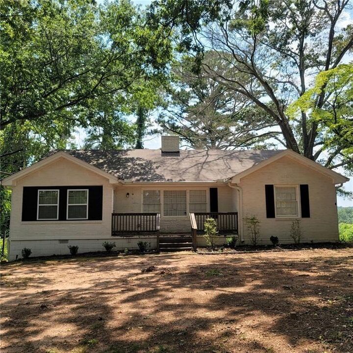 Property Photo:  1825 Willis Mill Road SW  GA 30311