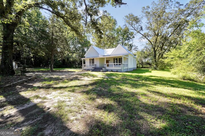 Property Photo: 143 Valley Hills Road GA 30233