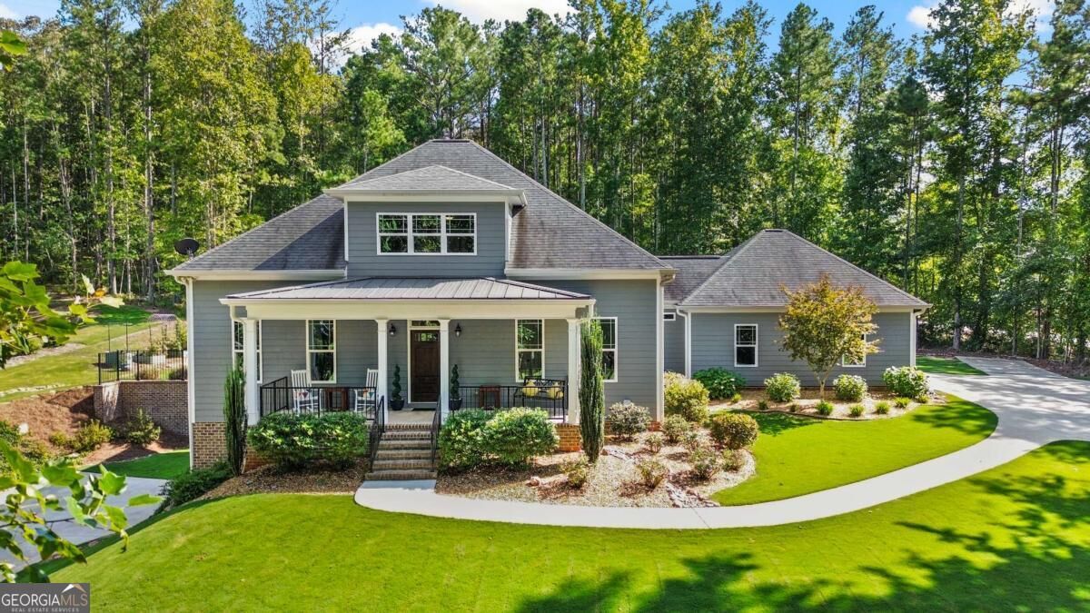 Property Photo:  165 Garnett Point Drive  GA 30117 