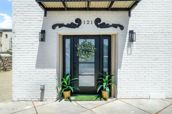 Property Photo: 121 Rio Road TX 79922