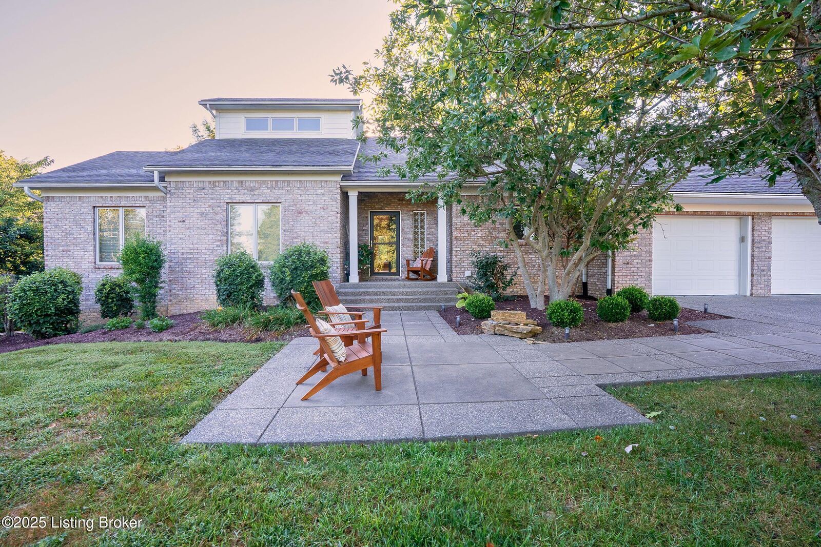 Property Photo:  86 Silverview Ct  KY 40068 