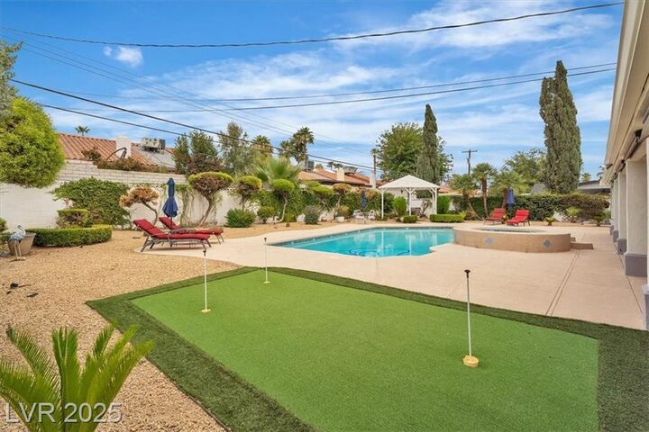 2100 Westlund Drive  Las Vegas NV 89102 photo