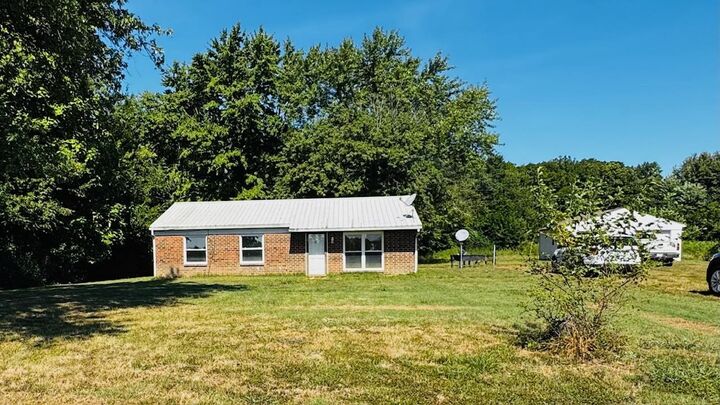 5189 Fulton Yates Rd.  Reed KY 42451 photo