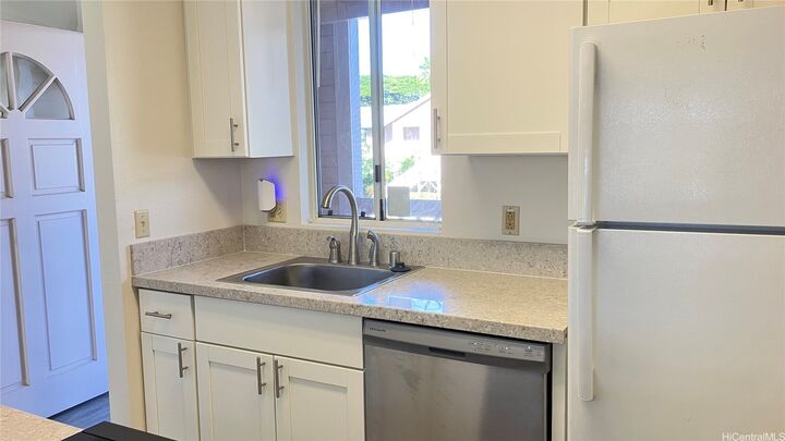 94-870 Lumiauau Street G204  Waipahu HI 96797 photo