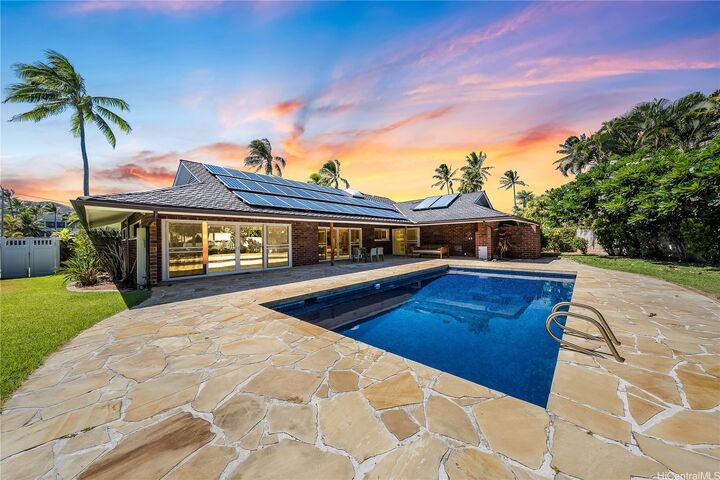 101 Kailuana Place  Kailua HI 96734 photo