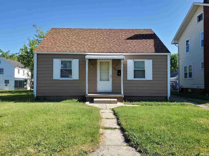 Property Photo: 1515 E Rudisill Boulevard IN 46806