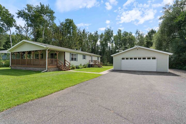 Property Photo: 6048 Old Miller Trunk Hwy MN 55811