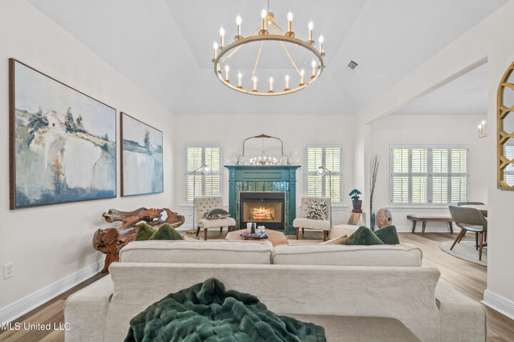 Property Photo:  725 Old Savannah Drive  MS 39560 