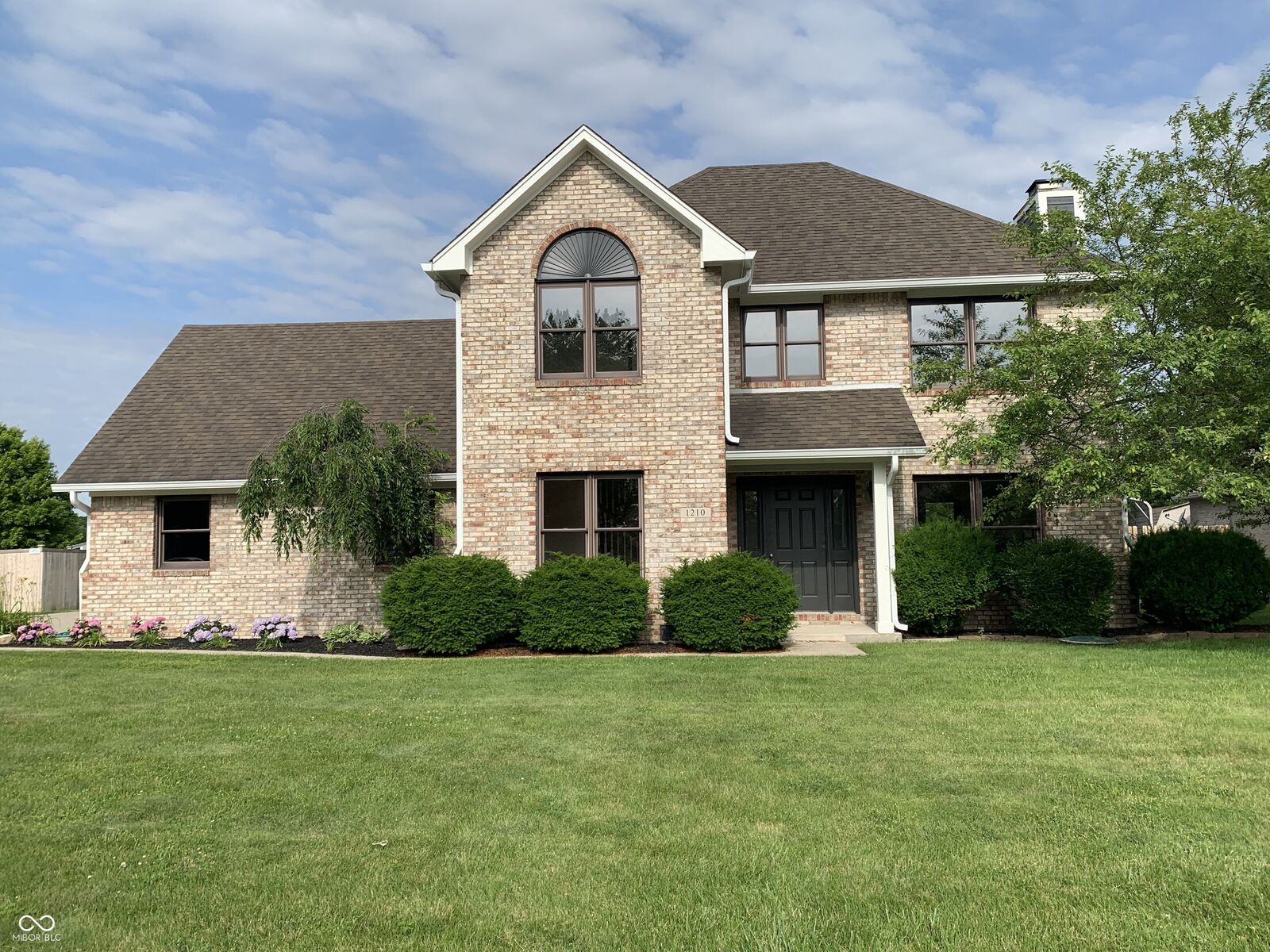 Property Photo: 1210 Pendle Hill Avenue IN 46064