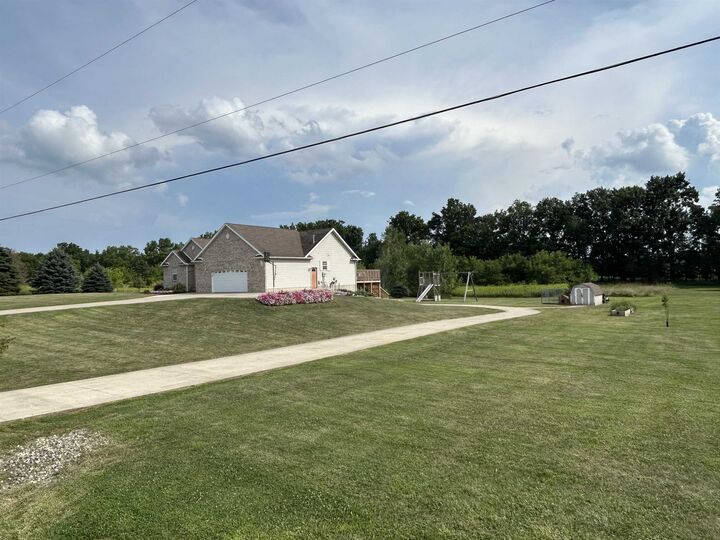 Property Photo: 2419 S Morrice Road MI 48867-8982
