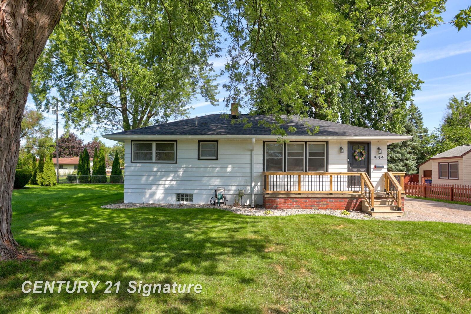 Property Photo:  534 Tulane Street  MI 48604 