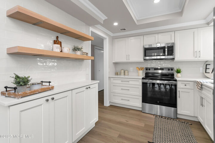 Property Photo: 377 Old Nassau Road 377B NJ 08831
