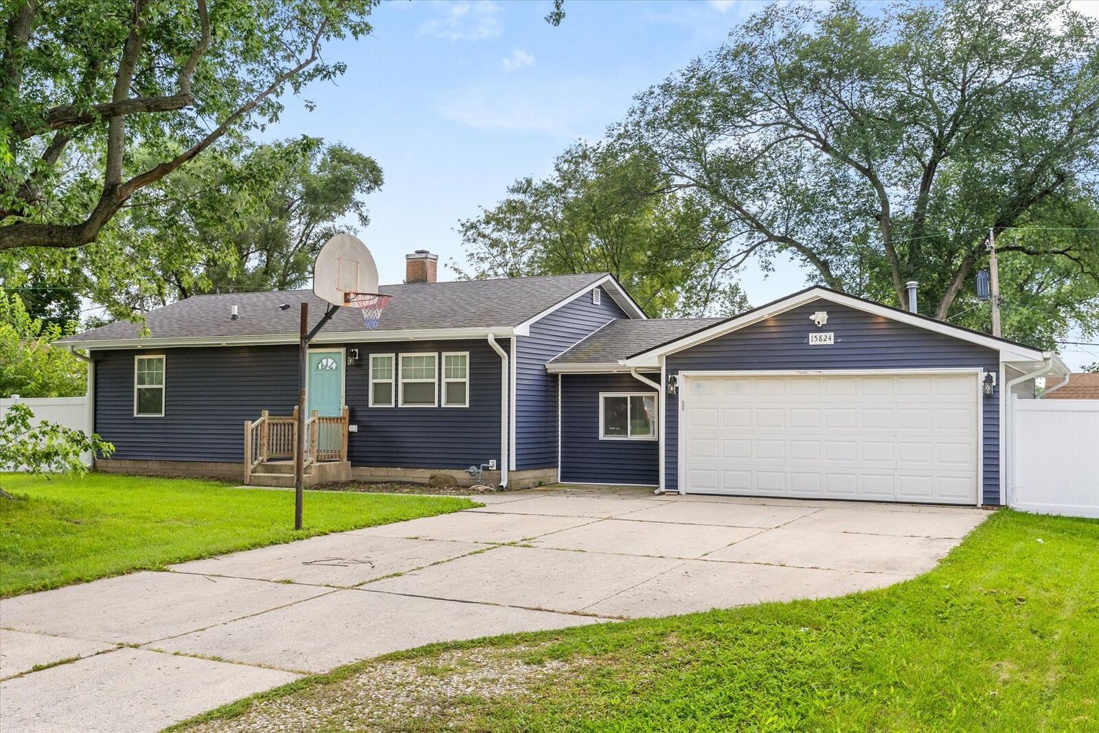 Property Photo:  15824 S Collins Drive  IL 60544 
