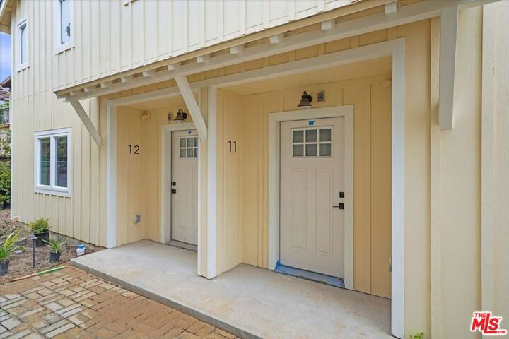 Property Photo: 1317 Punta Gorda 11 CA 93103
