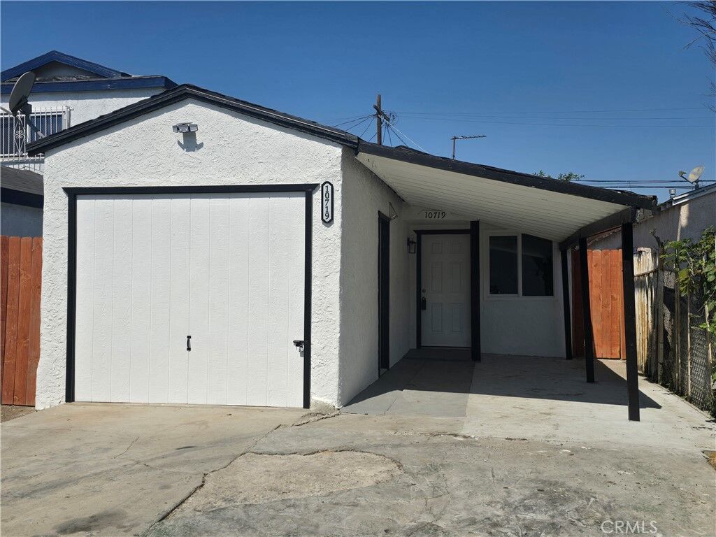 Property Photo: 10719 Mona Boulevard CA 90059