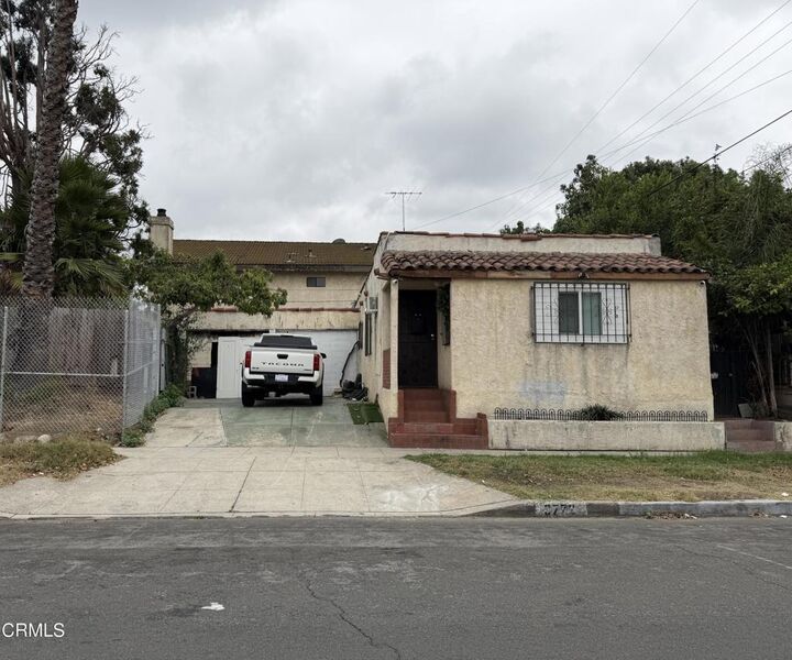 Property Photo:  3722 Dover Street  CA 90039