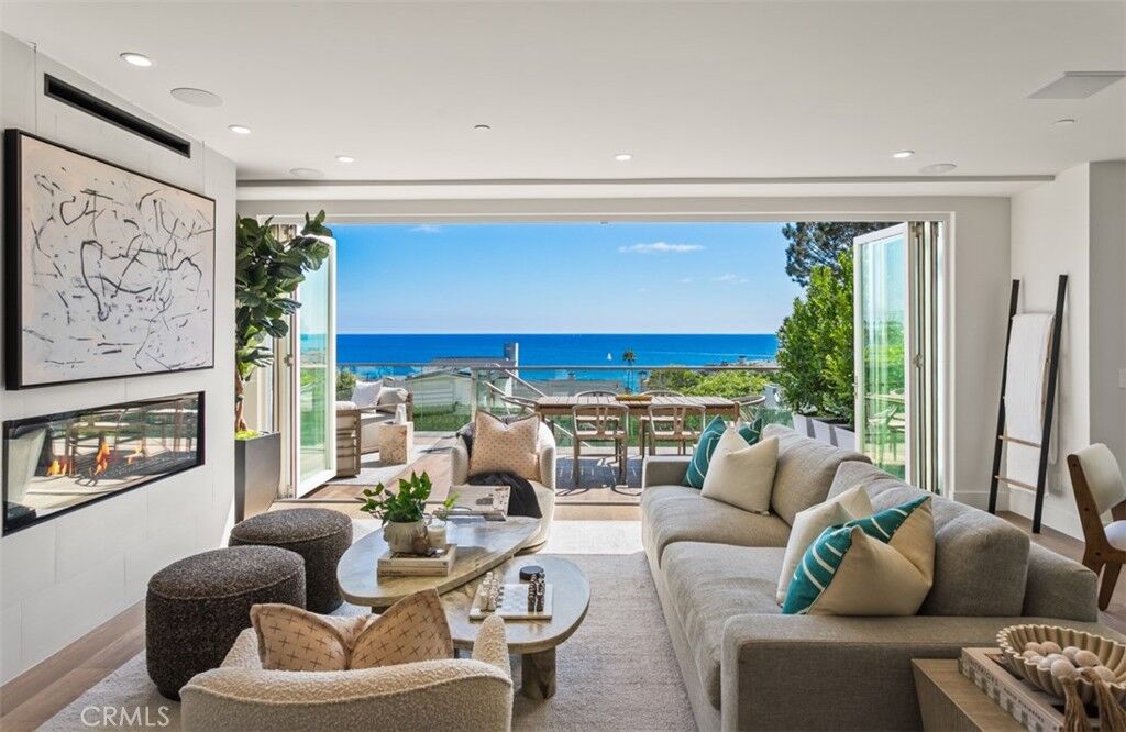 Property Photo: 1373 N Coast Highway CA 92651