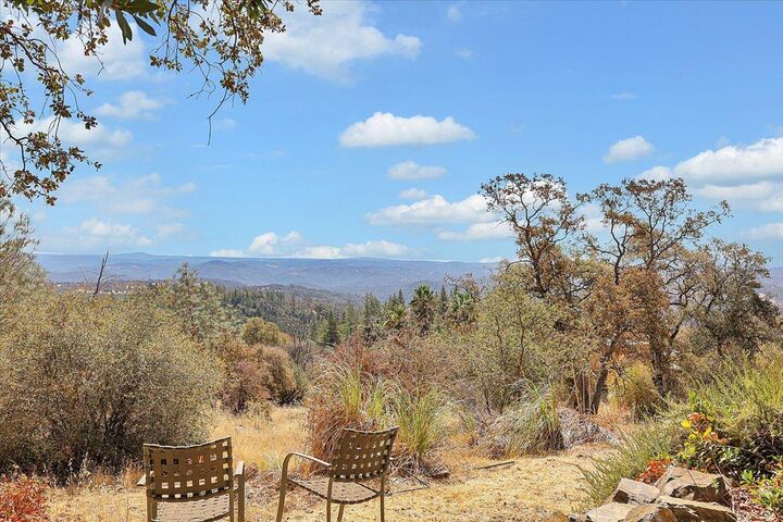 Property Photo: 9018 Winding Way CA 95962