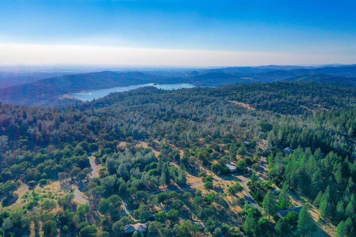 Property Photo:  9018 Winding Way  CA 95962 