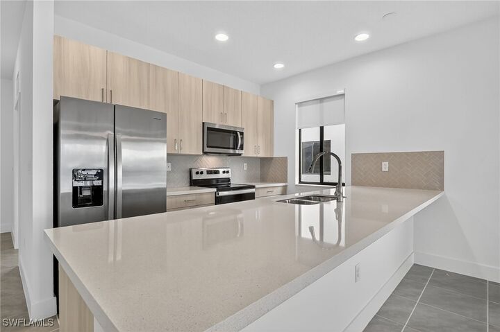 Property Photo: 5265 Lamone Lane FL 34142