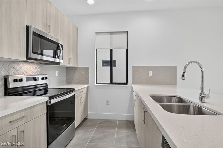 Property Photo: 5265 Lamone Lane FL 34142