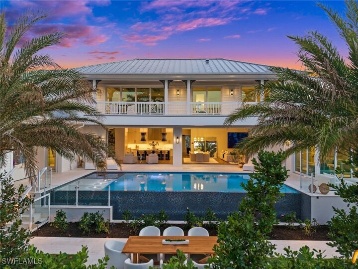 Property Photo:  506 Neapolitan Lane  FL 34103 