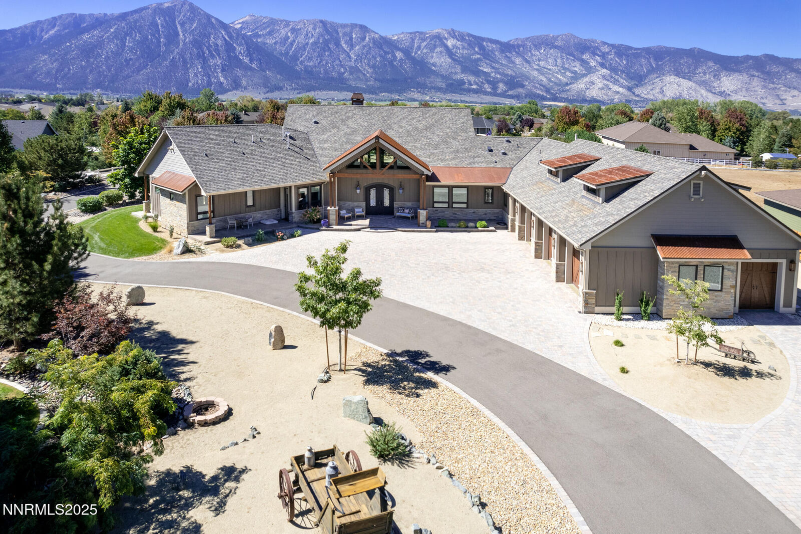 Property Photo: 949 Heavenly View Court NV 89460