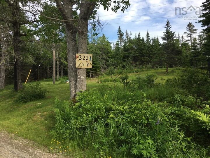 322 West Liscomb Point Road — photo 1