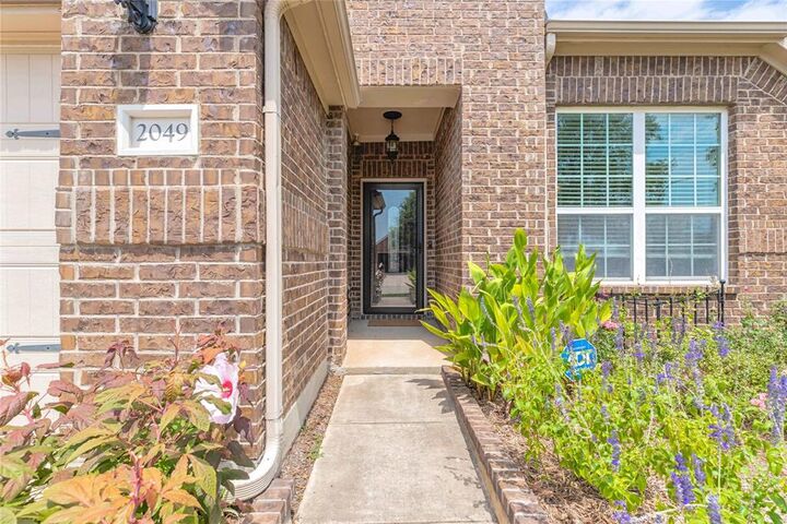 2049 Speckle Drive  Fort Worth TX 76131 photo