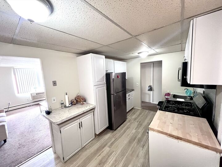 Property Photo: 215 Chelmsford St 18 MA 01824