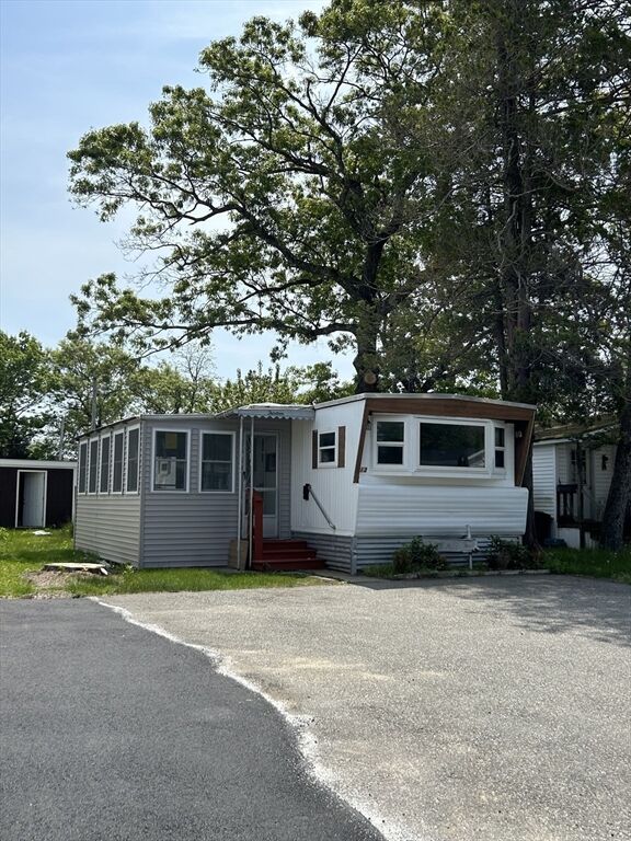 13 Berkeley Street  Tewksbury MA 01876 photo