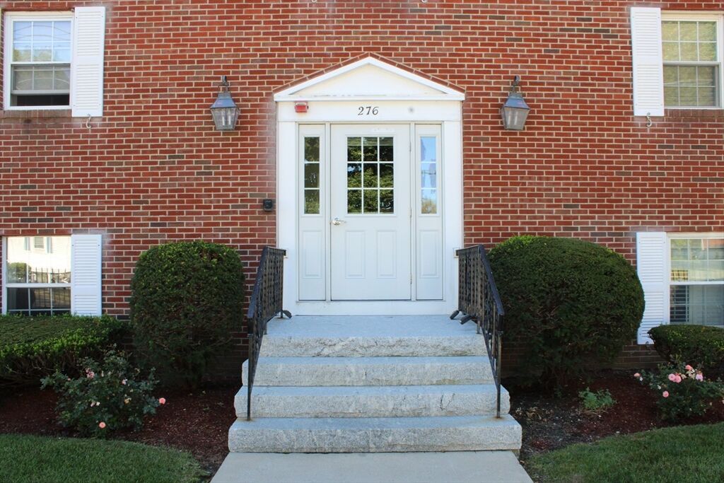 Property Photo: 276 Albion Street 24 MA 01880