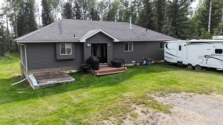 Property Photo: 54416 Range Road 153 AB T7E 3W4