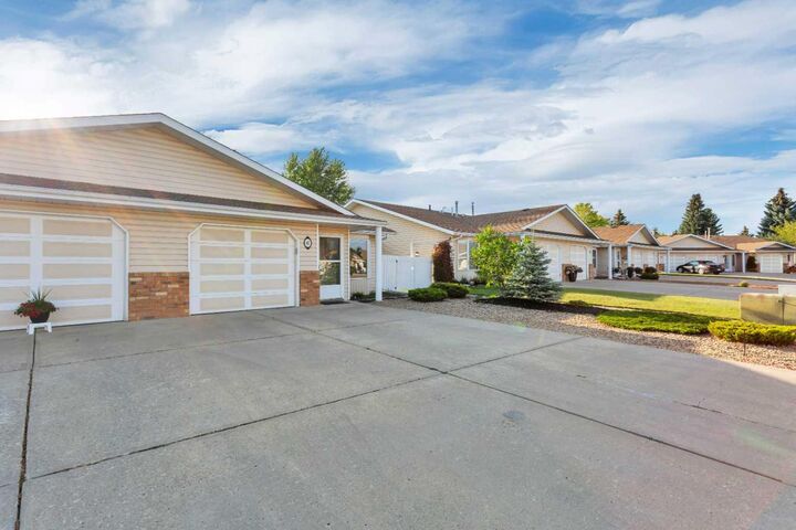 Property Photo: 42 Dale Close AB T4R 2L5
