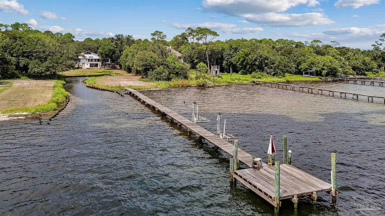 Property Photo:  4809 Soundside Dr  FL 32563 