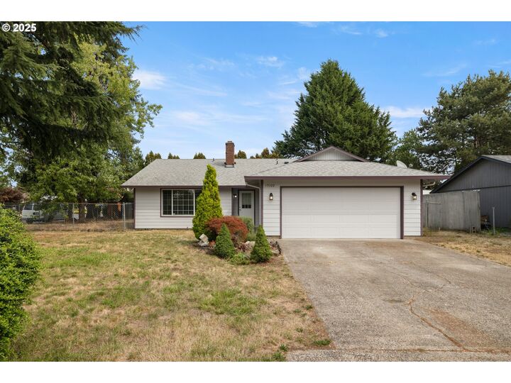 Property Photo:  15102 SE 5th St  WA 98684 