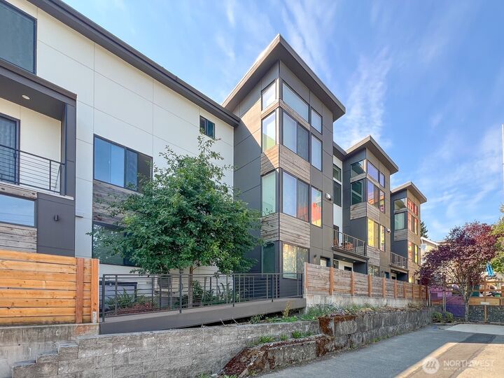 Property Photo:  5031  35th Avenue S D  WA 98118 