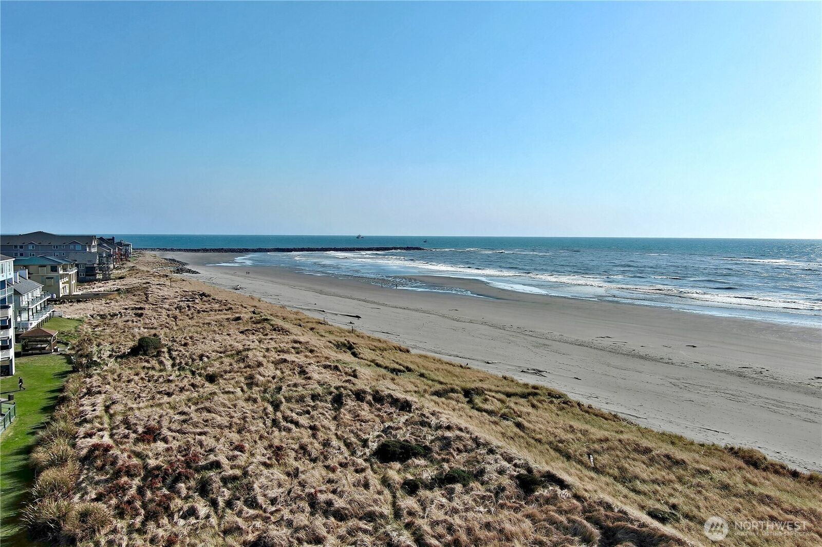 Property Photo: 1317 Ocean Shores Boulevard SW 4 WA 98569