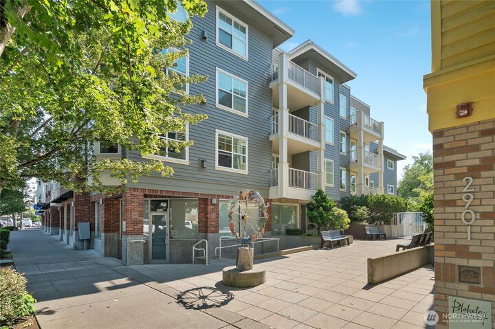 Property Photo: 2901 NE Blakeley Street 335 WA 98105