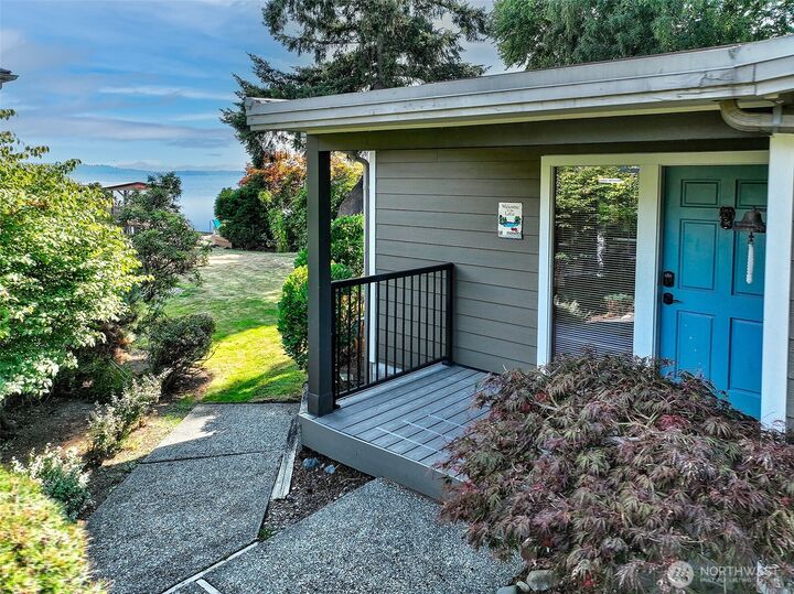 9003 NE Juanita Lane  Kirkland WA 98034 photo