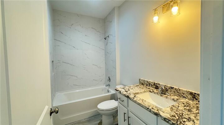 Property Photo:  2505 87th Avenue  FL 32966 