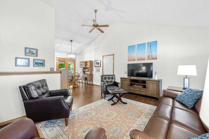 Property Photo: 246 Peachwood Dr. KS 67060