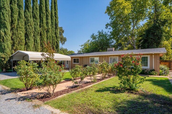 20539 Sunset Lane  Redding CA 96002 photo