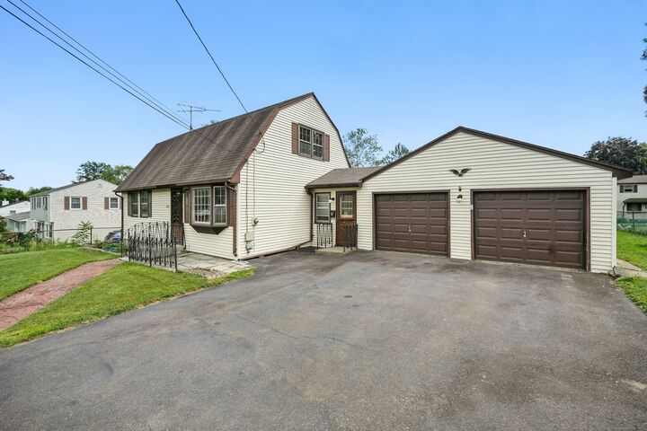 Property Photo: 268 Reed Avenue CT 06096