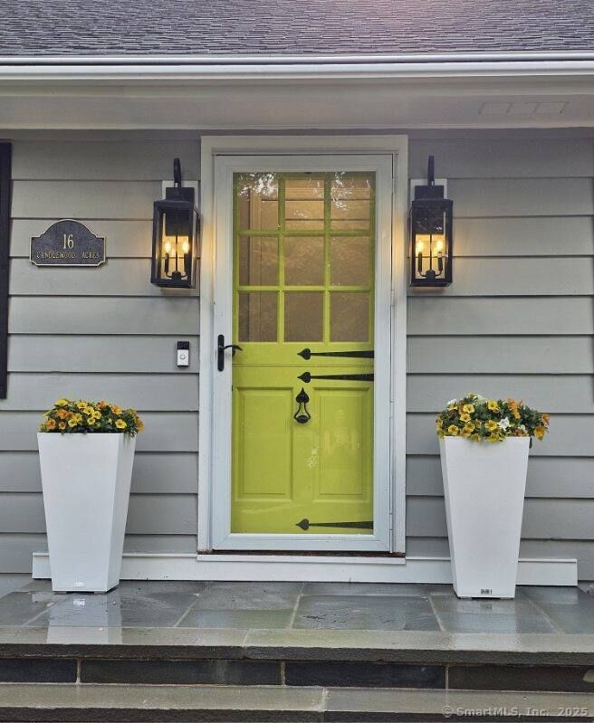 Property Photo:  16 Candlewood Acres Road  CT 06804 