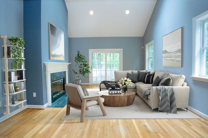 Property Photo:  14 Brettonwood Drive 14  CT 06070 
