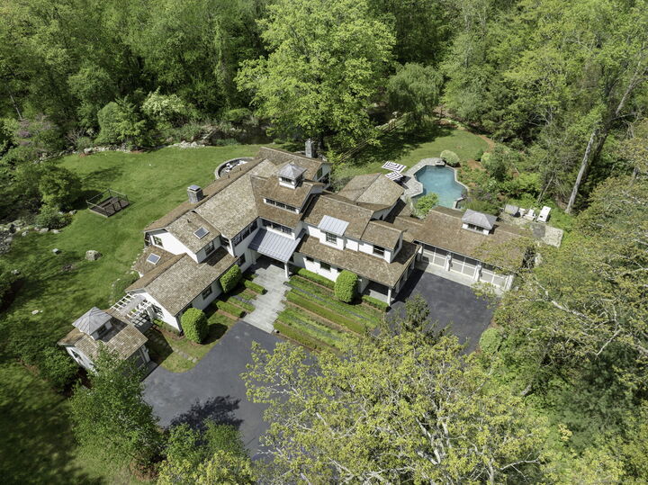 Property Photo:  1580 Ponus Ridge  CT 06840 