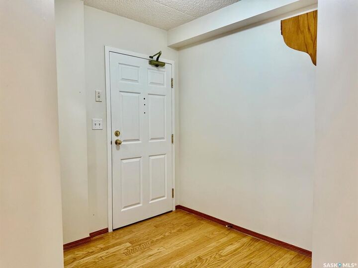 Property Photo: 740 9th Street 207 SK S0K 2A0