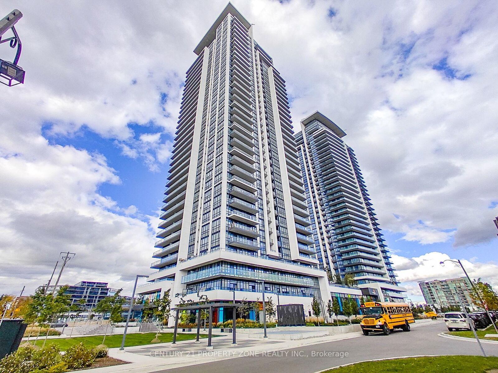 Property Photo: 38 Gandhi Lane 601 ON L3T 0G9